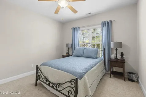 11 E Bailey Lane Hampstead NC 28443