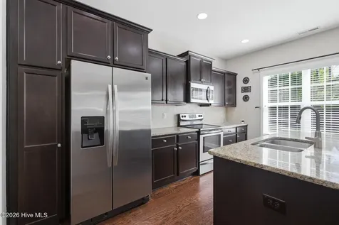 11 E Bailey Lane Hampstead NC 28443