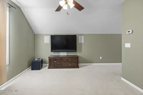 11 E Bailey Lane Hampstead NC 28443