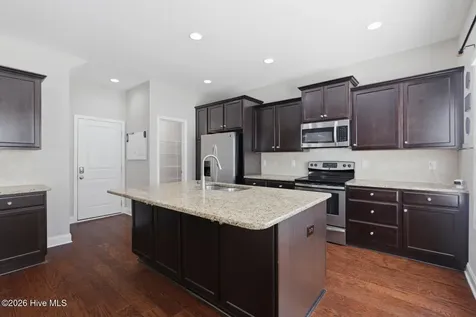 11 E Bailey Lane Hampstead NC 28443