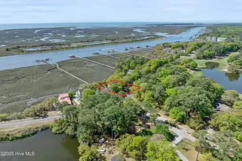 703 Shoreline Drive W Sunset Beach NC 28468