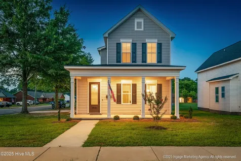 3846 West Wilson Street Farmville NC 27828
