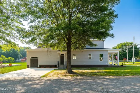 3846 West Wilson Street Farmville NC 27828