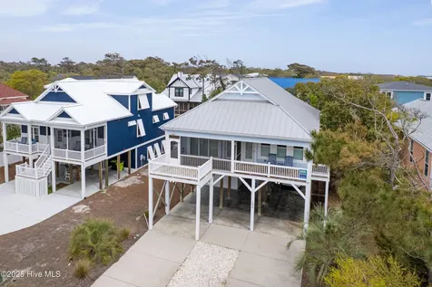 104 SE 70th Street Oak Island NC 28465