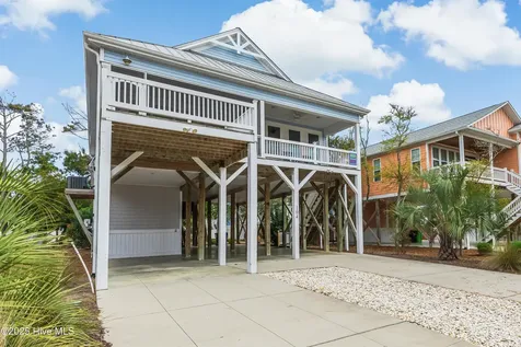 104 SE 70th Street Oak Island NC 28465