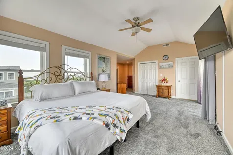 211 -1 Gysgt D W Boatman Drive North Topsail Beach NC 28460