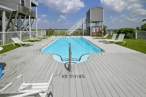 211 -1 Gysgt D W Boatman Drive North Topsail Beach NC 28460