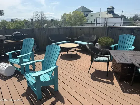 301/302 S Water Street Elizabeth City NC 27909
