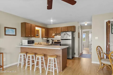 9201 Coast Guard Road Emerald Isle NC 28594