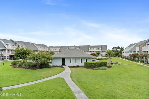 9201 Coast Guard Road Emerald Isle NC 28594