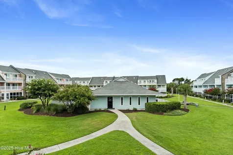 9201 Coast Guard Road Emerald Isle NC 28594