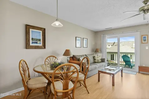 9201 Coast Guard Road Emerald Isle NC 28594