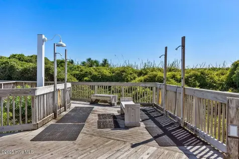 9201 Coast Guard Road Emerald Isle NC 28594