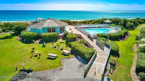 9201 Coast Guard Road Emerald Isle NC 28594