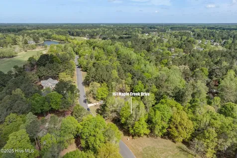 161 Maple Creek Drive Wallace NC 28466