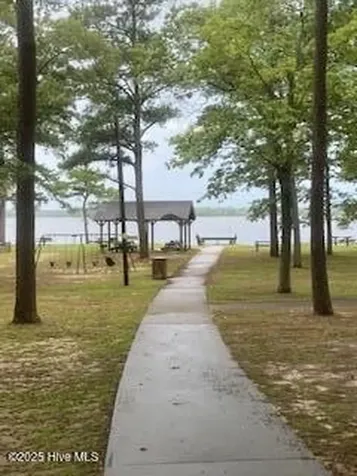 305/307 Yakima Trail Edenton NC 27932