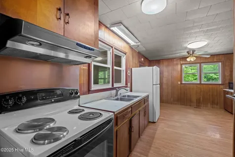 148 Simpson Drive Vass NC 28394