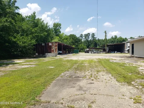 614 Washington Street Whiteville NC 28472