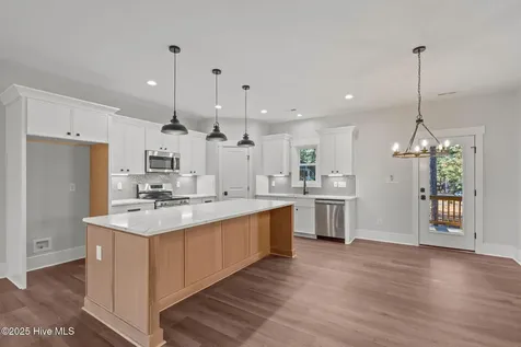 101 Douglas Drive West End NC 27376