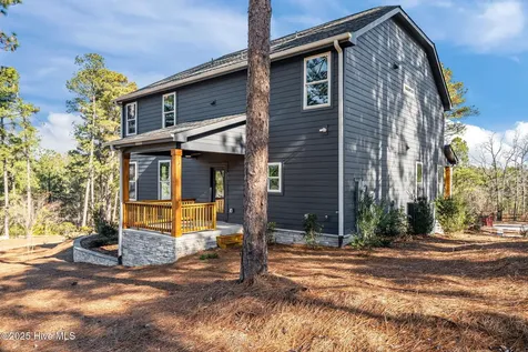 101 Douglas Drive West End NC 27376