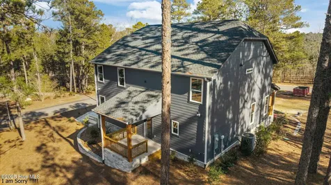 101 Douglas Drive West End NC 27376