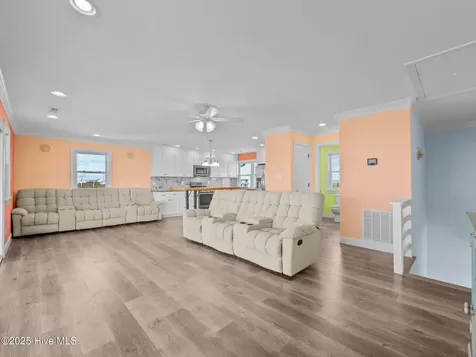 2311 Emerald Drive Emerald Isle NC 28594