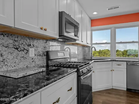 2311 Emerald Drive Emerald Isle NC 28594