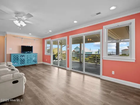 2311 Emerald Drive Emerald Isle NC 28594