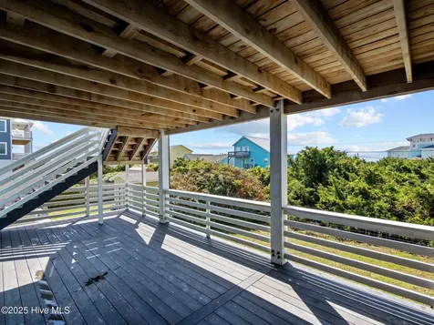 2311 Emerald Drive Emerald Isle NC 28594