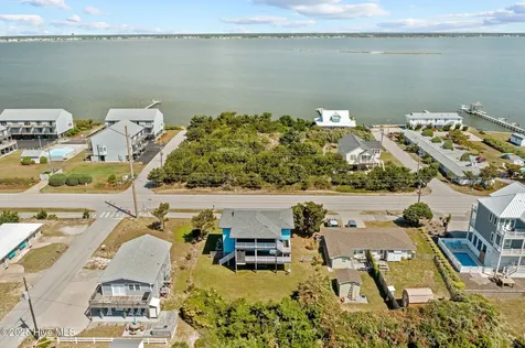 2311 Emerald Drive Emerald Isle NC 28594
