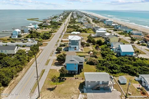 2311 Emerald Drive Emerald Isle NC 28594