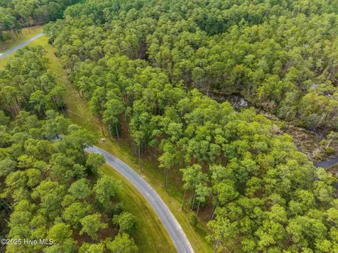 87 Broadview Point Oriental NC 28571