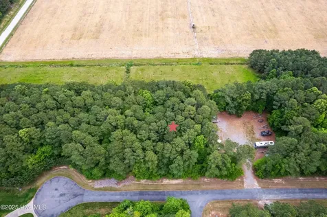 18 Sutton's Landing Road Hertford NC 27944