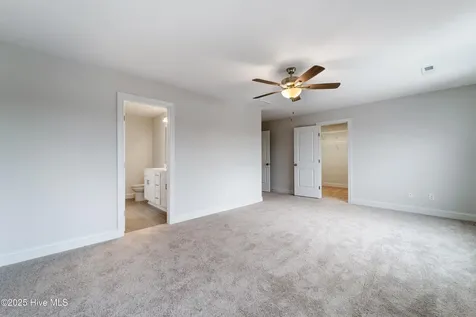 142 Sanctuary Street Jacksonville NC 28546