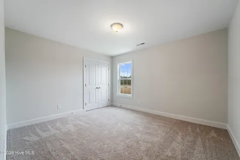 142 Sanctuary Street Jacksonville NC 28546