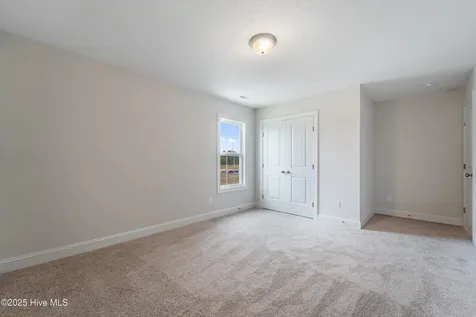 142 Sanctuary Street Jacksonville NC 28546