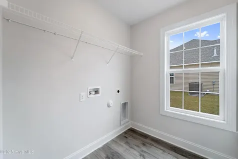 142 Sanctuary Street Jacksonville NC 28546