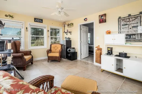 283 Chambers Point Road Belhaven NC 27810
