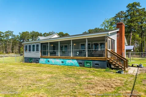 283 Chambers Point Road Belhaven NC 27810