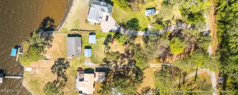 283 Chambers Point Road Belhaven NC 27810