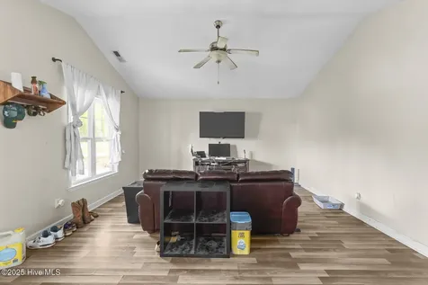 1272 Pickett Road Jacksonville NC 28540