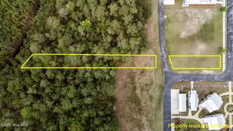 98 Boathouse Road Oriental NC 28571