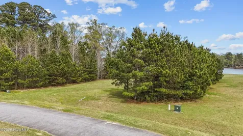 Lot 21 Bridgewater North Bath NC 27808