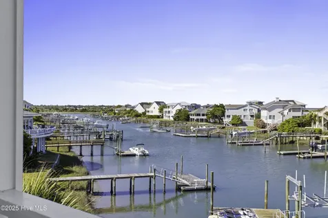 4 Sandy Point Wilmington NC 28411
