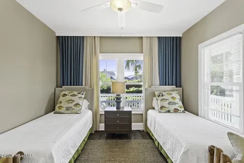 4 Sandy Point Wilmington NC 28411