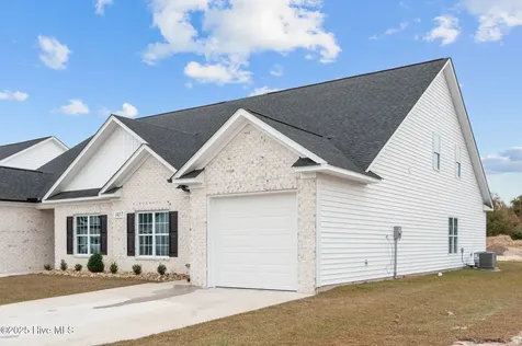 2028 Dartford Drive Greenville NC 27834