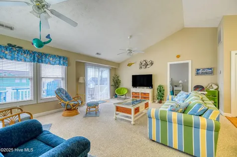 103 Katelyn Drive Surf City NC 28445