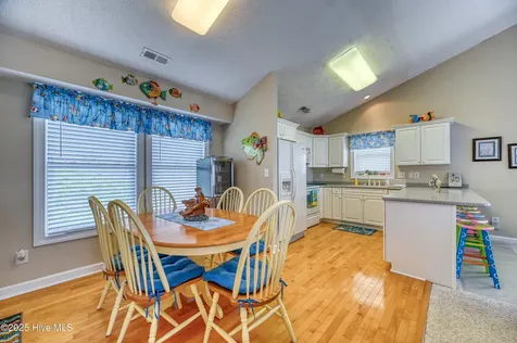 103 Katelyn Drive Surf City NC 28445