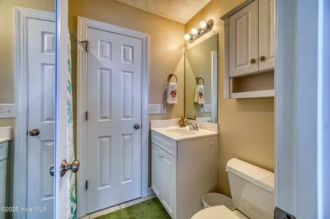 103 Katelyn Drive Surf City NC 28445