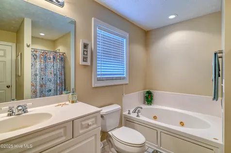 103 Katelyn Drive Surf City NC 28445
